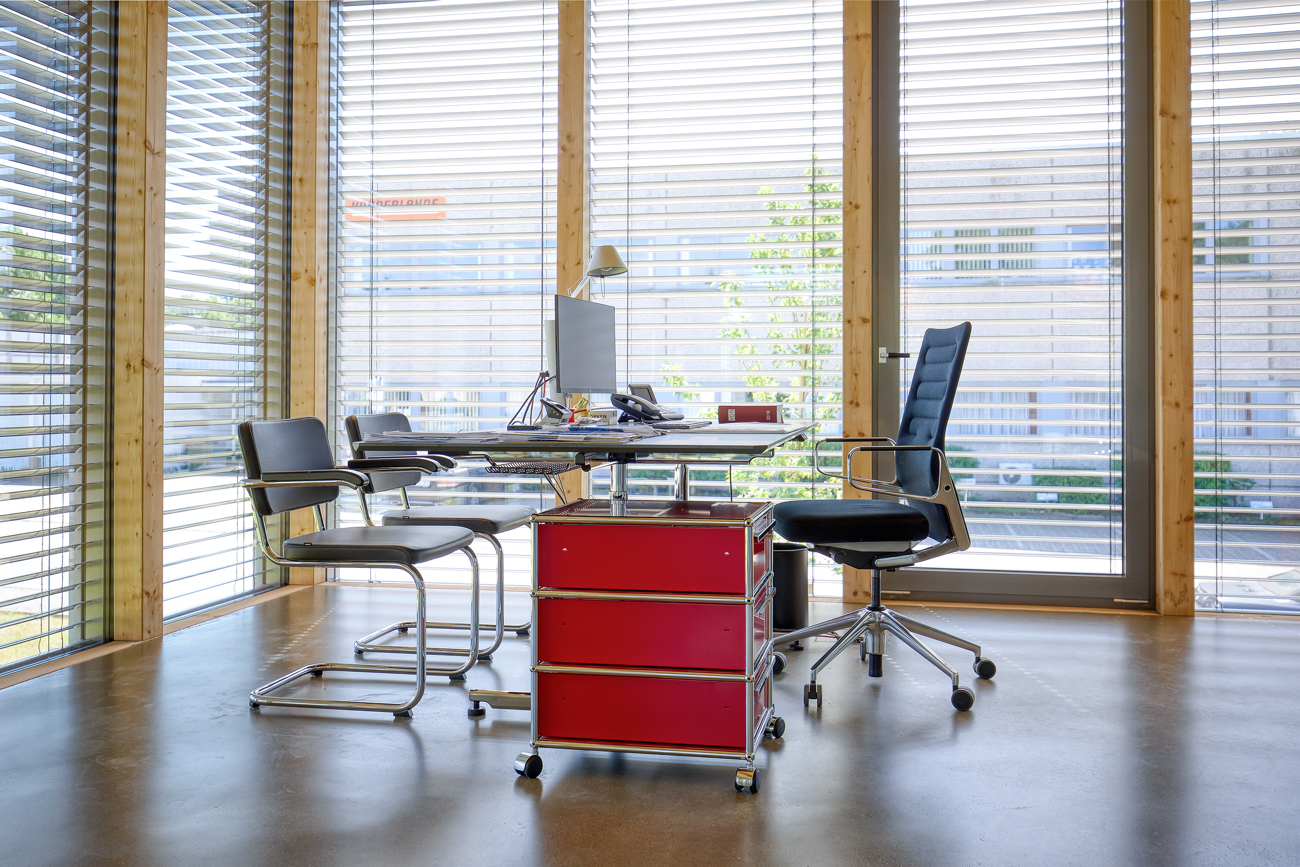 Peter Bedachungen . Bielefeld